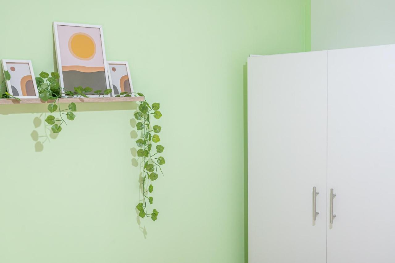 La Dns Apartment Kavala Bagian luar foto