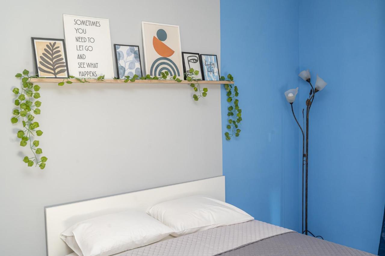 La Dns Apartment Kavala Bagian luar foto