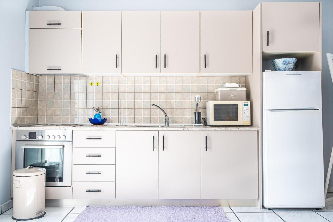 La Dns Apartment Kavala Bagian luar foto